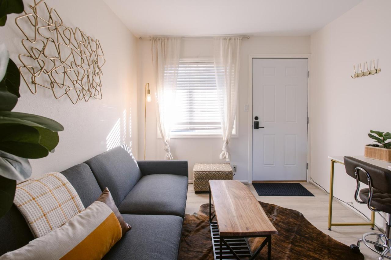 Waterfront River Apartments Rogue River 외부 사진